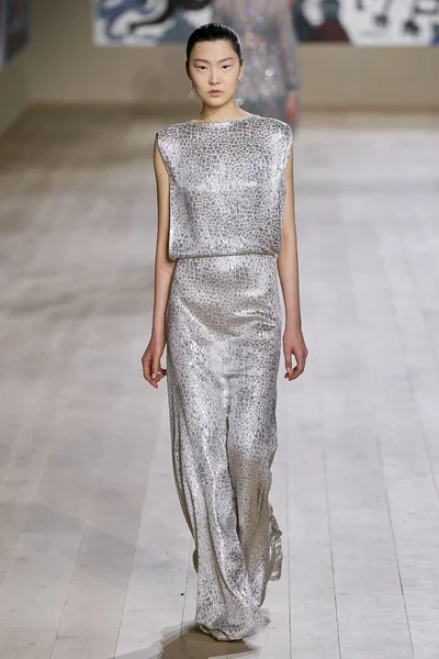 Look 52